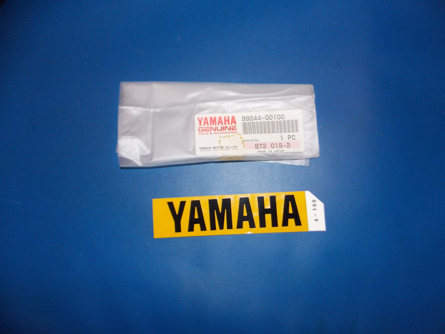 NOS YAMAHA  1997-2018 YFM350 YZF600 TW200 XT225 XV19 EMBLEM DECAL 99244-00100 - MotoRaider