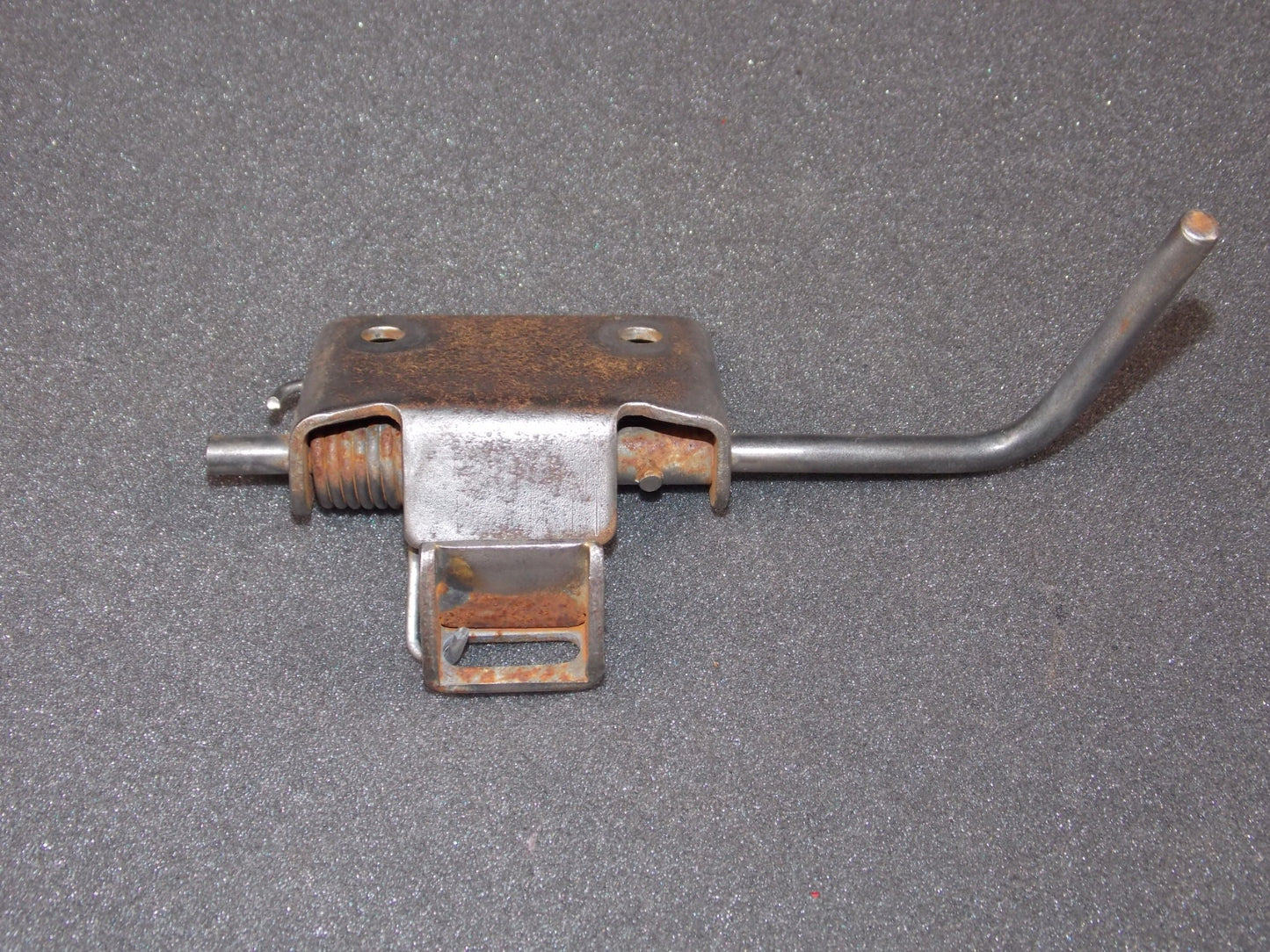 1970s HONDA CT70 TRAIL-70 SEAT SADDLE LATCH SPRING CLOSURE - MotoRaider