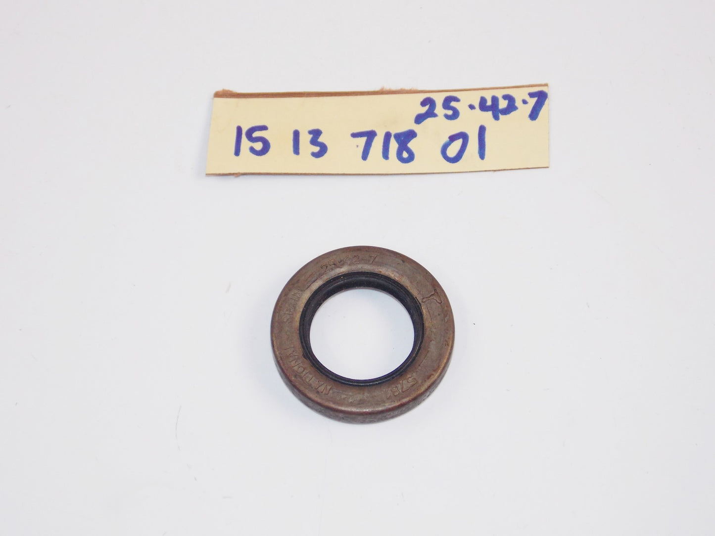 NOS OEM HUSQVARNA 1990 WR125/240/250 XC125/250 REAR WHEEL SEAL 25x42x7 151371801 - MotoRaider