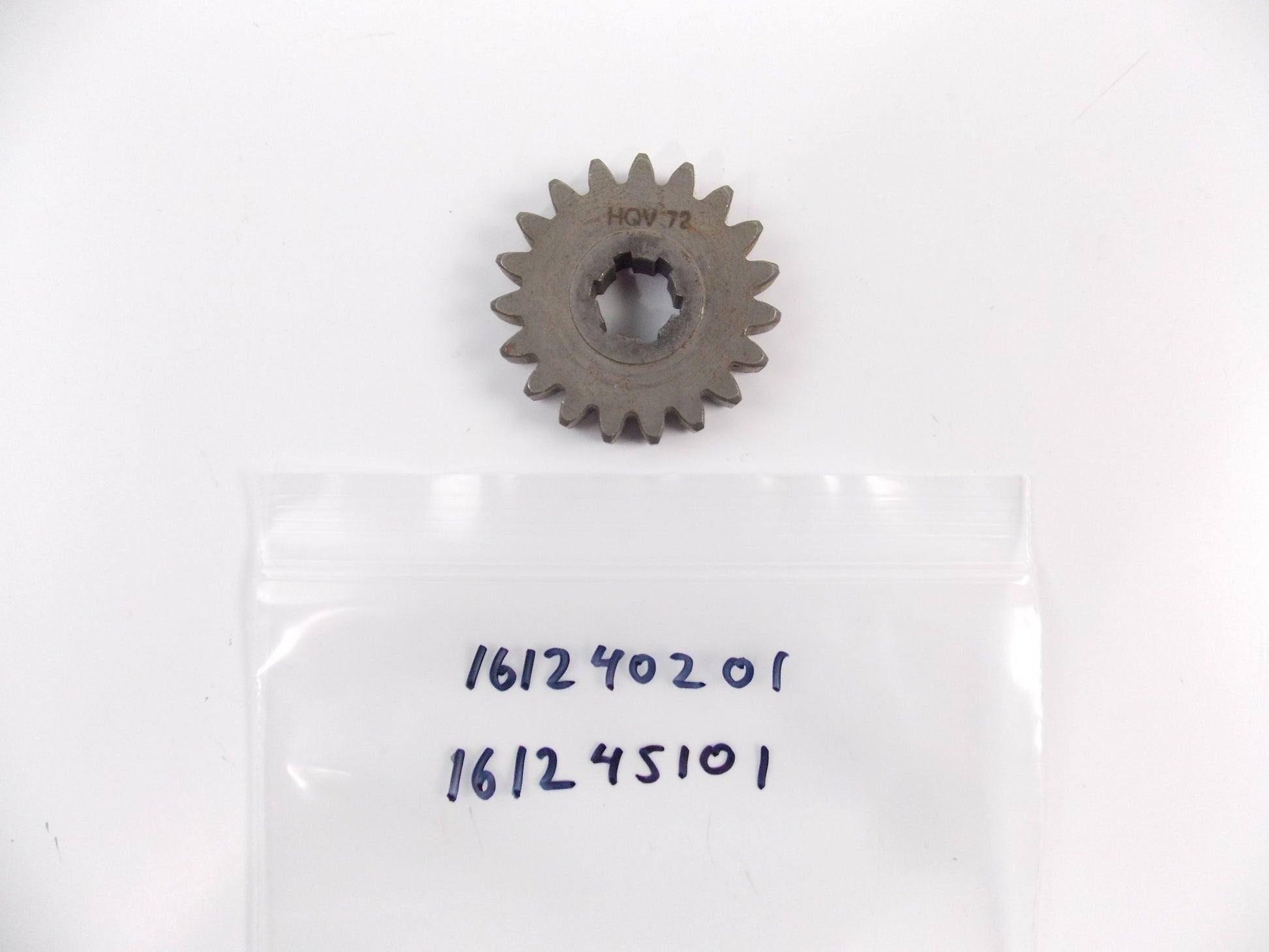 NOS OEM 1972 HUSQVARNA CR WR 125 GEAR WHEEL 19T 161240201 161245101 - MotoRaider