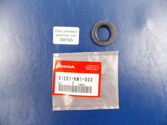 NOS OEM 1968-2007 HONDA CB350 CL360 CT360 CN250 OIL SEAL 22X35X5   91251-KM1-003 - MotoRaider