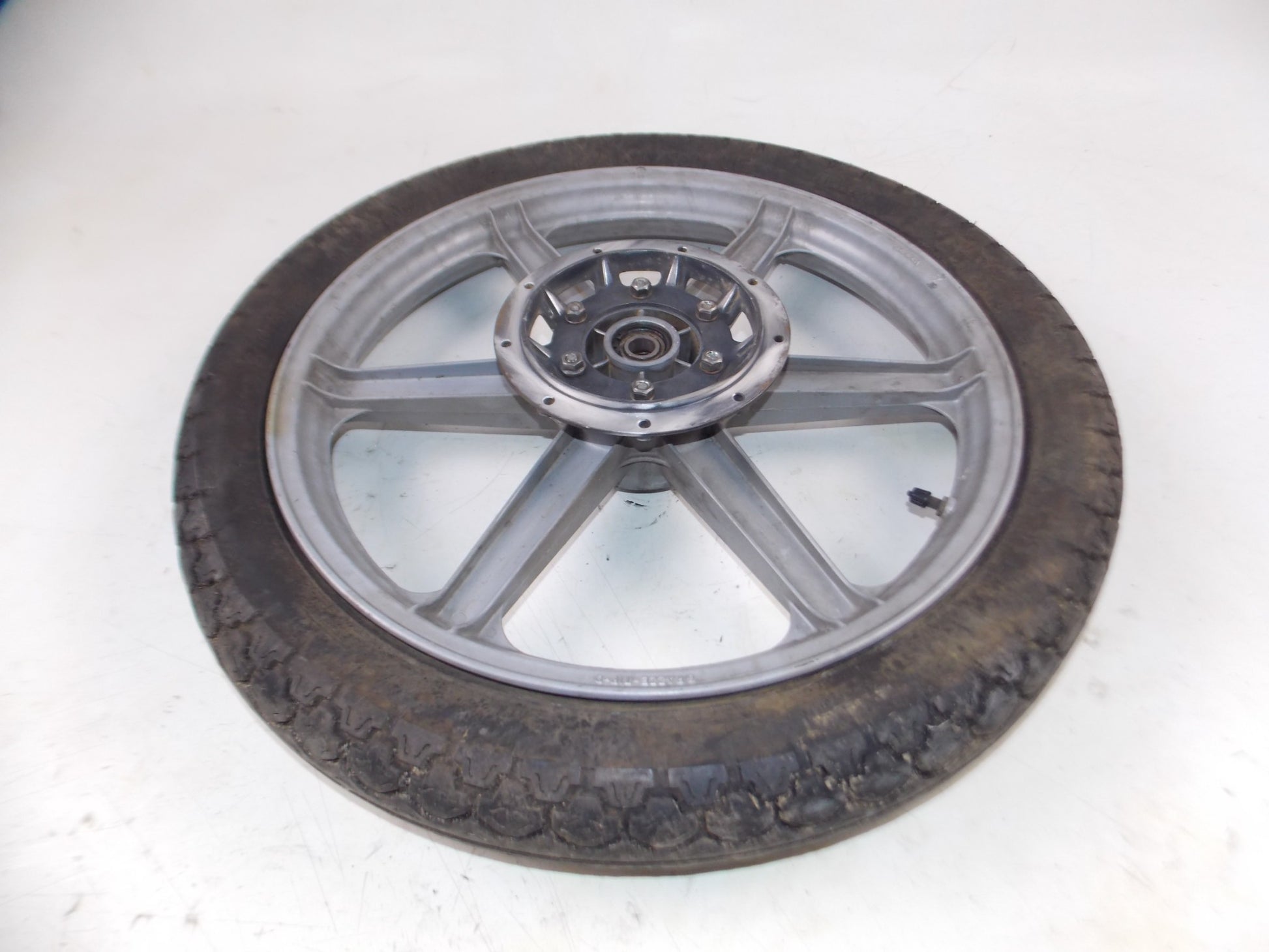 18" FRONT WHEEL 1979-82 ZUNDAPP KS 125 175 GRIMECA 6 SPOKE 1.85 RIM TIRE VINTAGE - MotoRaider