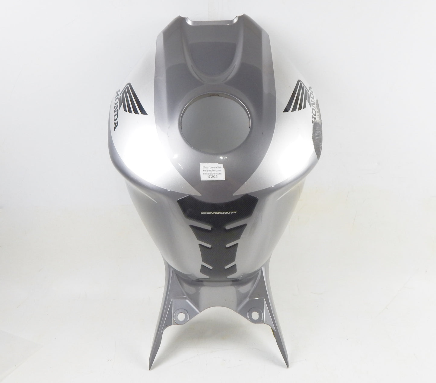 OEM HONDA 2006-07 CBR1000RR FUEL TANK FAIRING COWL SILVER GRAY 83150-MEL-A20ZA - MotoRaider