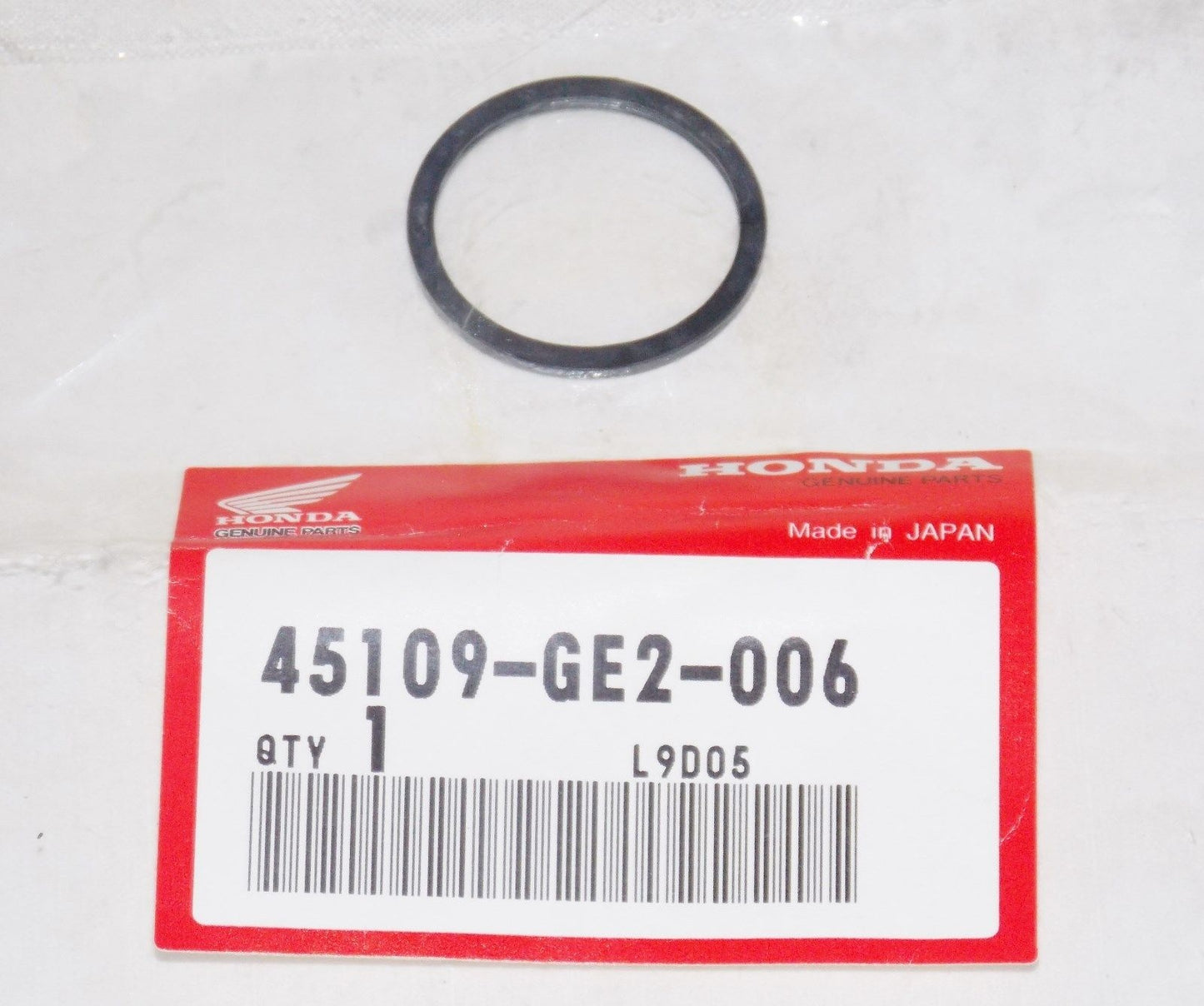 NOS OEM HONDA  1983-1991 CALIPER DUST SEAL VFR750 GL1100 XL350  45109-GE2-006 - MotoRaider