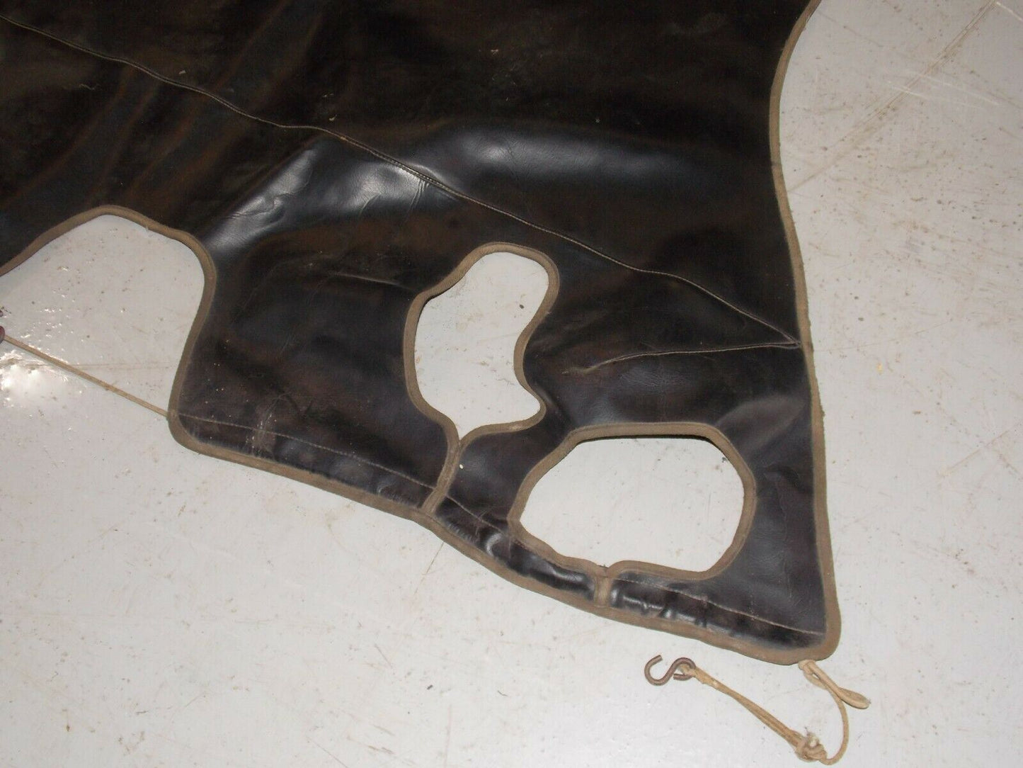 1970's PORSCHE 911 HOOD BRA COVER PROTECTOR SYNTHETIC LEATHER/FABRIC VINTAGE - MotoRaider