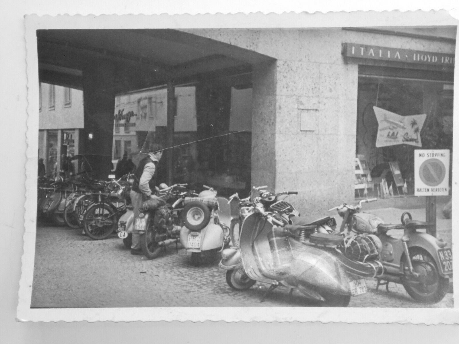 1955 VINTAGE PHOTO COL DE LA CAYOLLE FRANCE VESPA PUCH DKW NSU SCOOTER MOTORS - MotoRaider