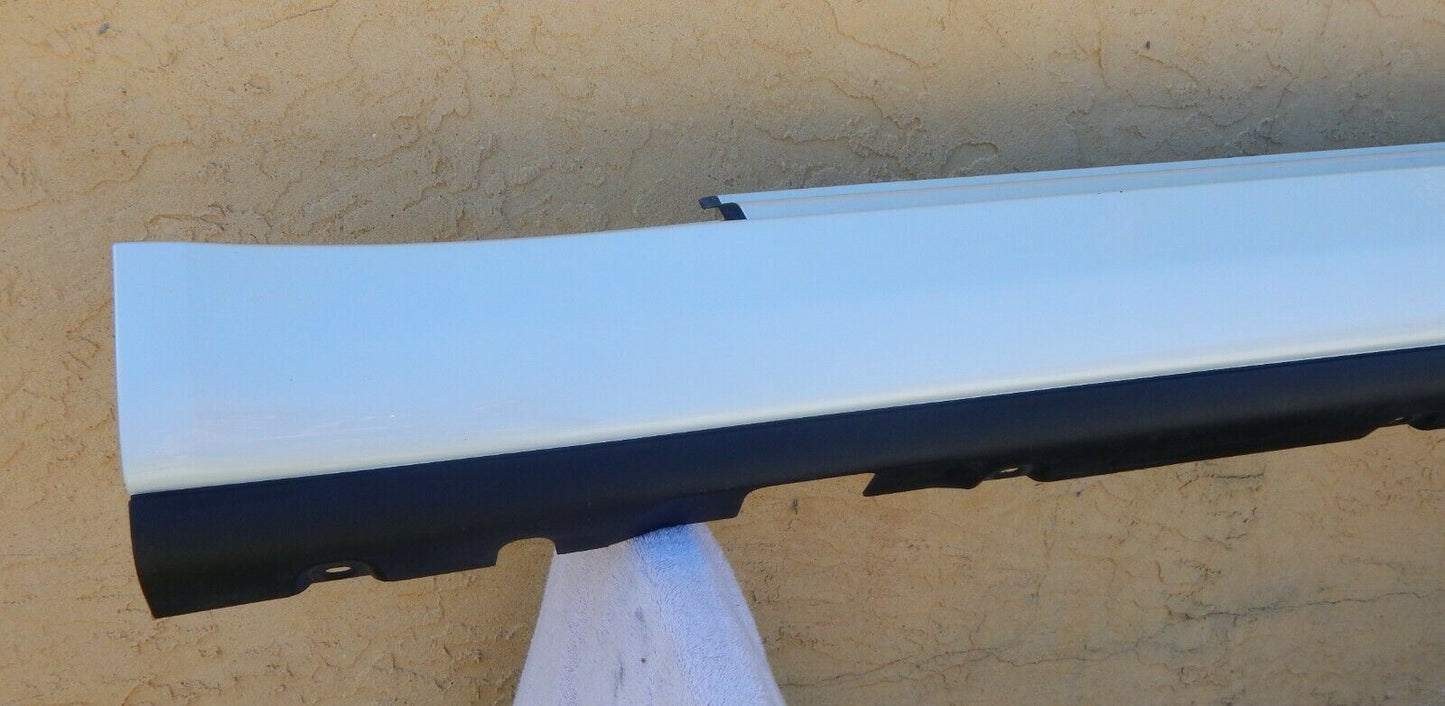 OEM 2016 ROLLS ROYCE DAWN WHITE RIGHT ROCKER PANEL TRIM SKIRT COVER 51777371324 - MotoRaider