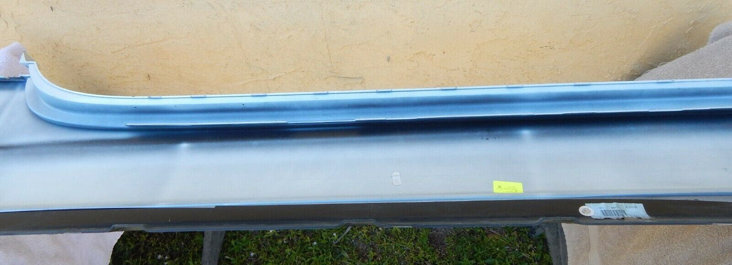 OEM 2016 ROLLS ROYCE DAWN WHITE RIGHT ROCKER PANEL TRIM SKIRT COVER 51777371324 - MotoRaider