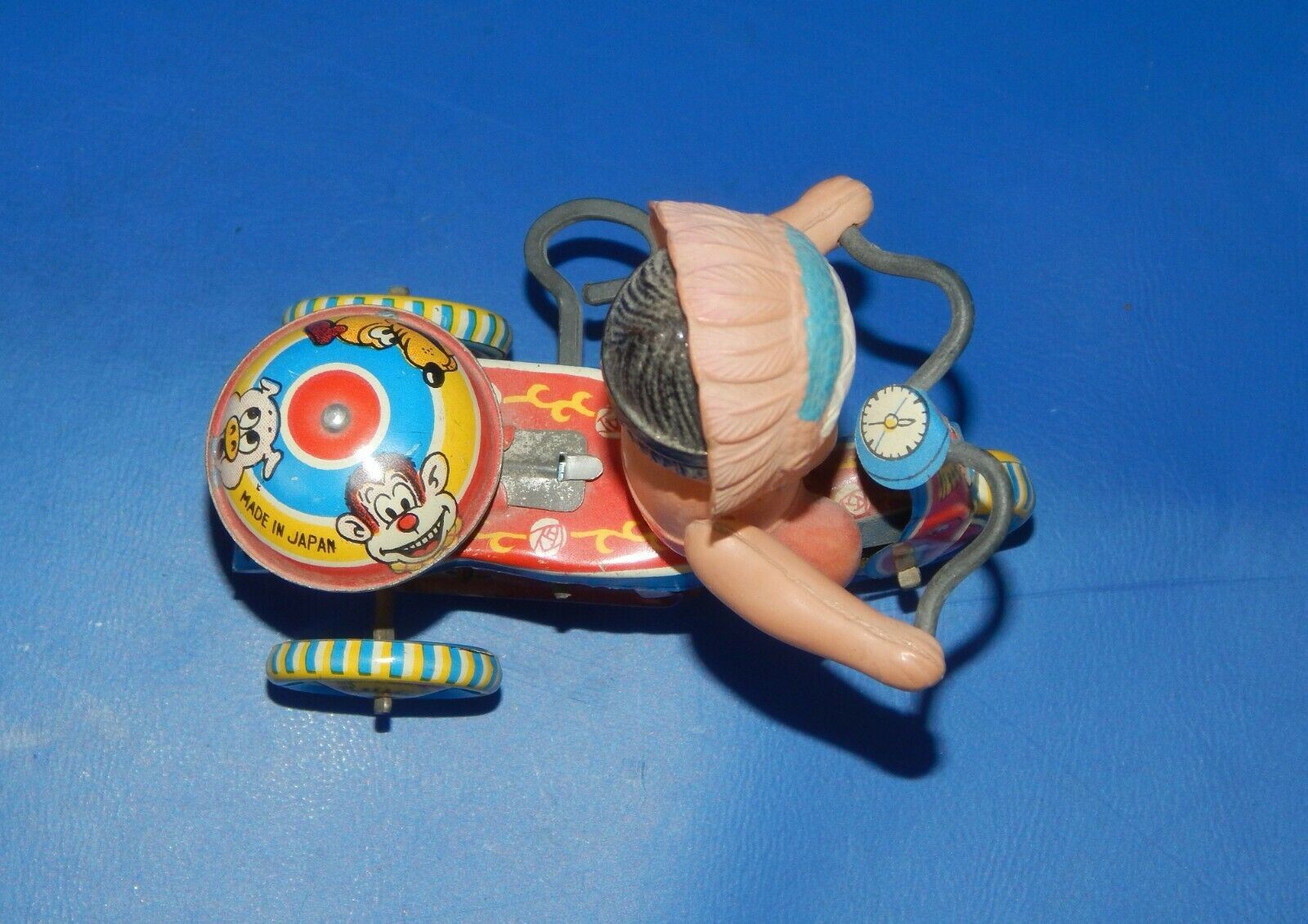 1960's VINTAGE TIN WIND UP TOY BABY INDIAN ON BICYCLE TRICYCLE+BELL JAPAN L=4" - MotoRaider