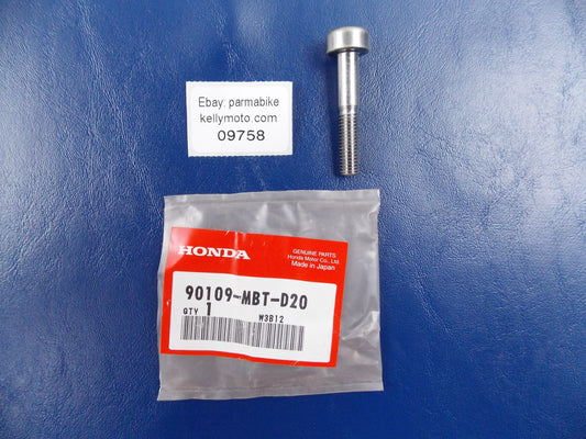 NOS OEM HONDA XL1000V 2003-08/XL125V 2007-11 BOLT SOCKET 8x45 90109-MBT-D20 - MotoRaider