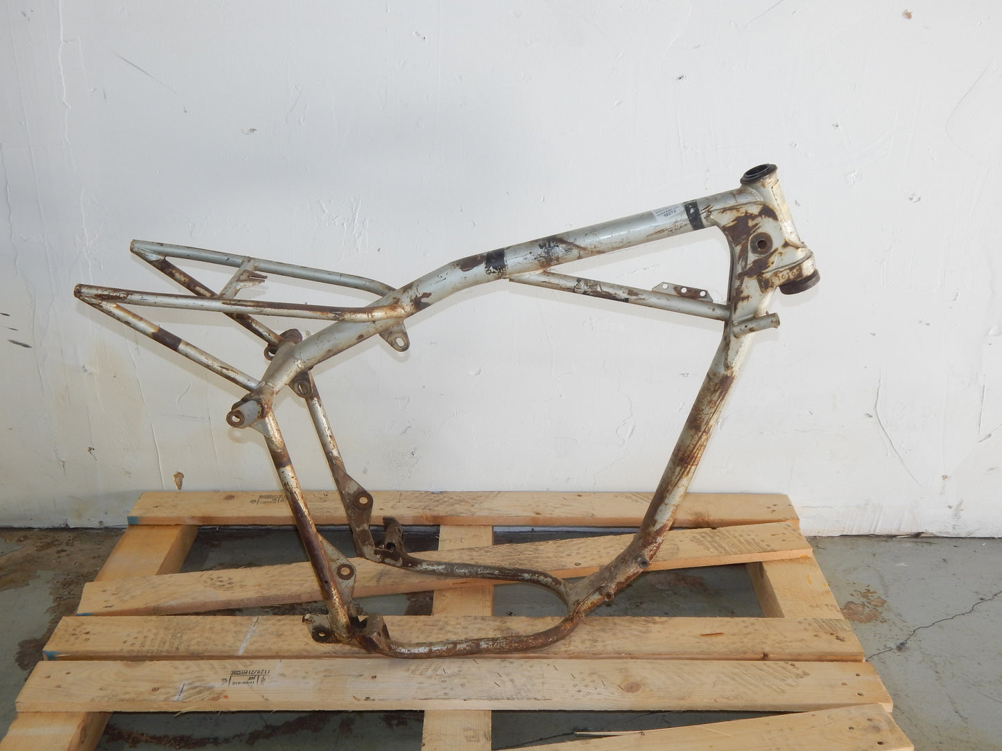 HUSQVARNA 1977 CR 125 250 390 125-GP 250 360 WR 360 AE FRAME CHASSIS ML-16165 - MotoRaider