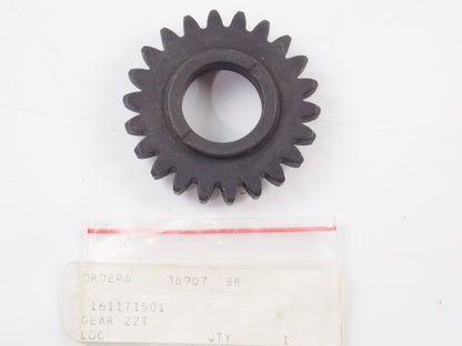 NOS OEM 1985-86 HUSQVARNA 250 500 WR CR XC TRANSMISSION 5TH GEAR 22T  161171501 - MotoRaider