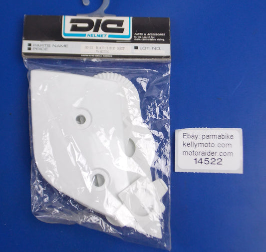 DIC HELMET R-21 RATCHET SET WHITE MOTORCYCLE SCOOTER CAR RACING - MotoRaider