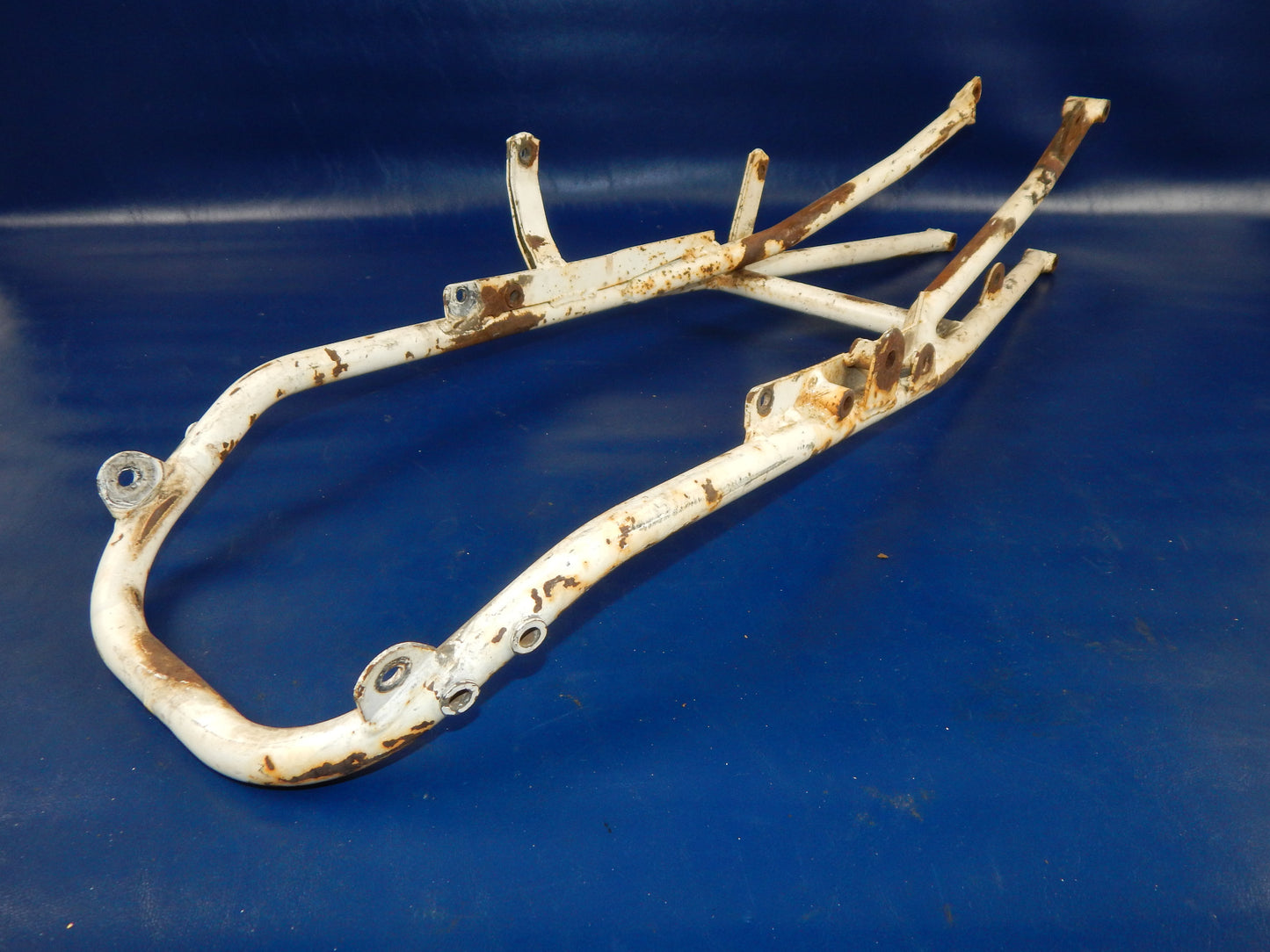 VINTAGE 1980's HUSQVARNA ENDURO REAR TAIL SUB FRAME BODY CHASSIS - MotoRaider