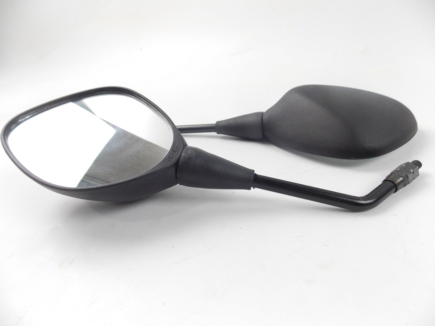 OEM 1992 YAMAHA MBK TARGET LEFT RIGHT SCOOTER MIRROR BLACK PLASTIC 3WN-F6200-00 - MotoRaider