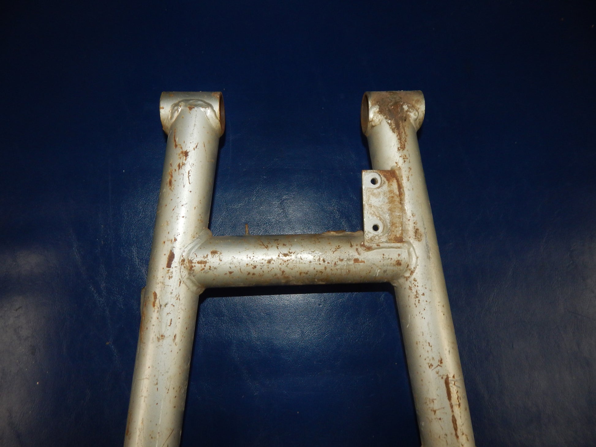 VINTAGE 1970-80's HUSQVARNA REAR SUSPENSION FRAME CHASSIS SWING ARM - MotoRaider