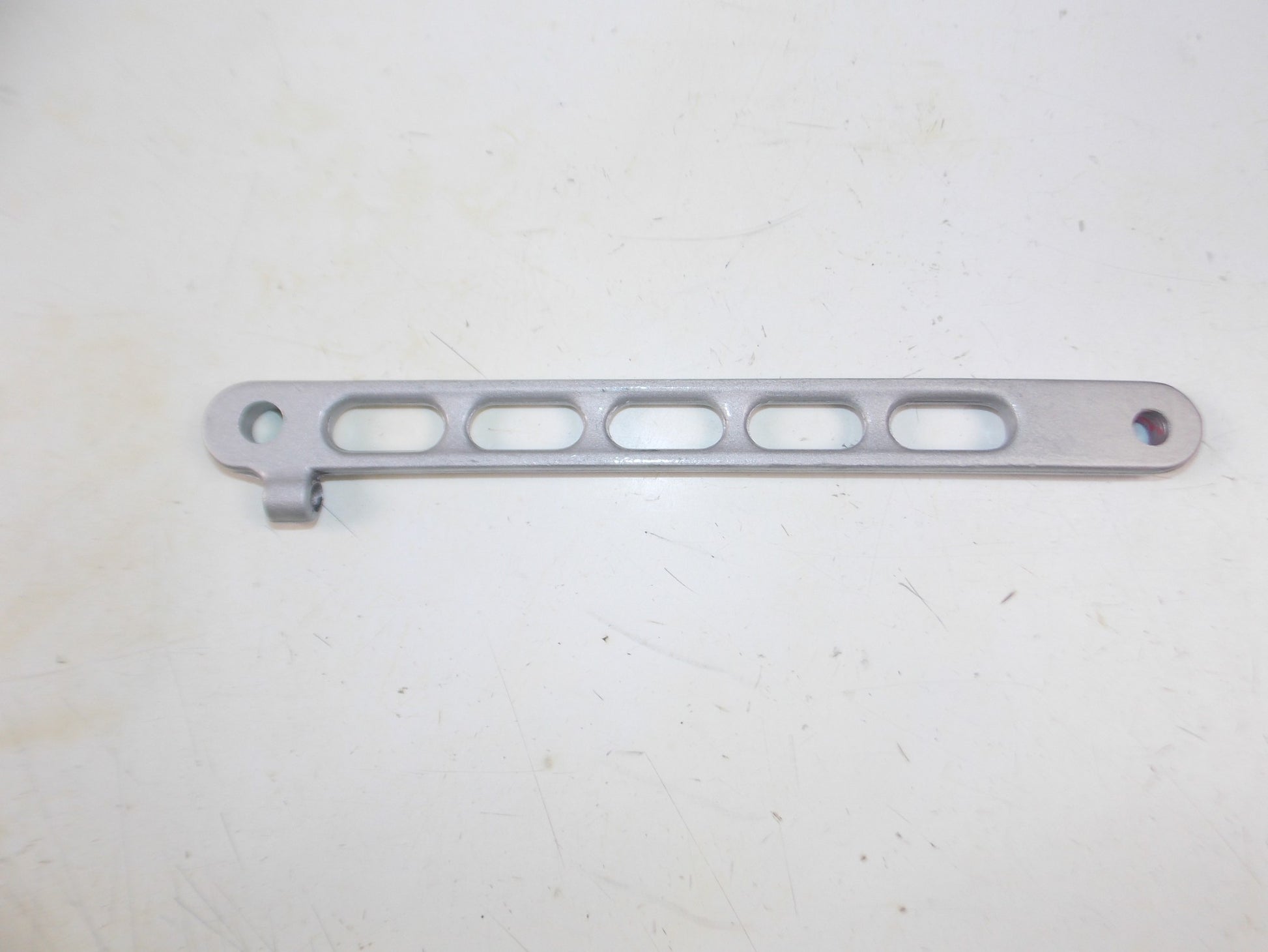 MOTORCYCLE FRONT WHEEL BRAKE PLATE STAY BAR BETA CAGIVA APRILIA MAV HOLE D=217mm - MotoRaider