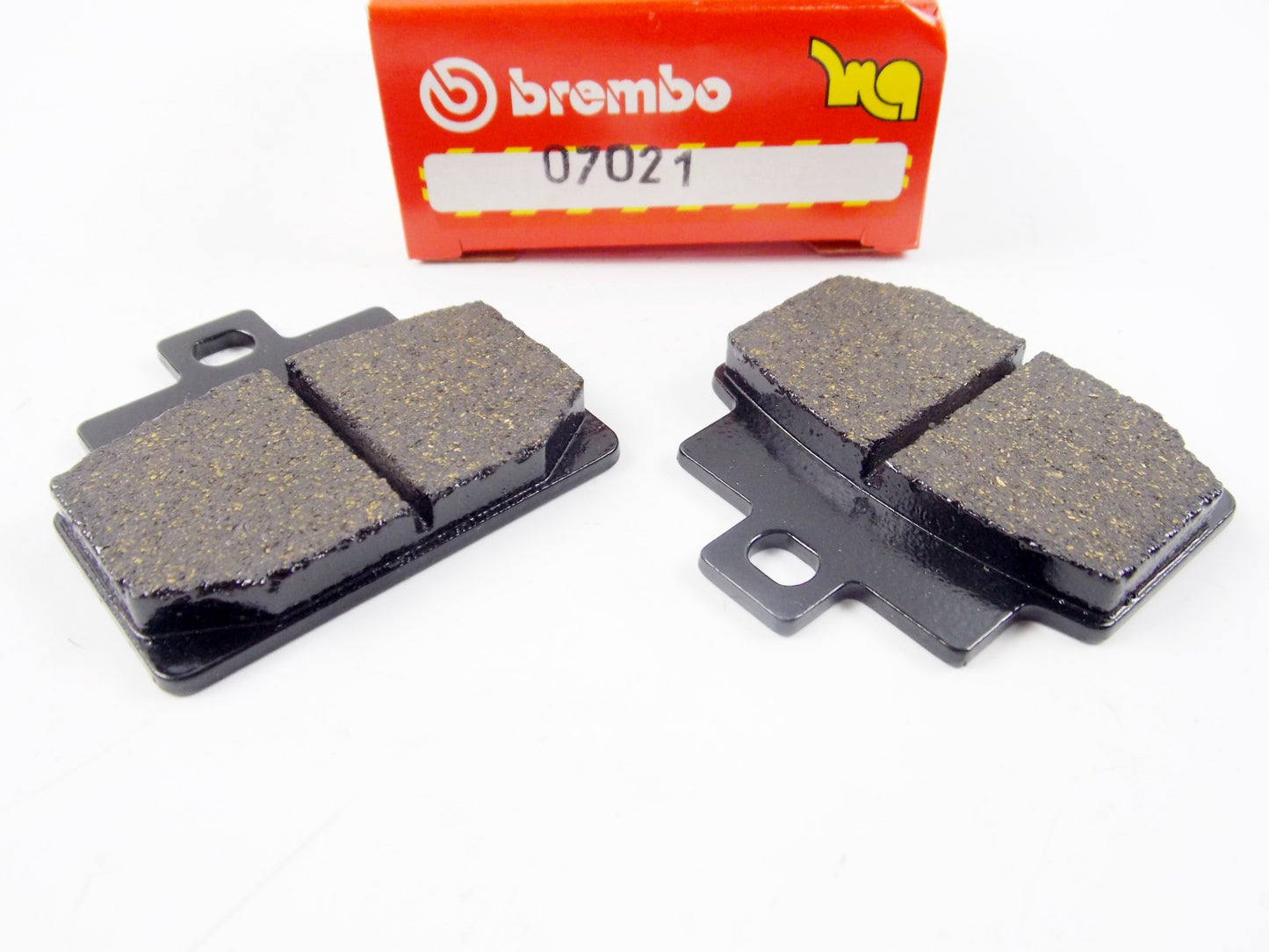 BREMBO FRONT REAR WHEEL BRAKE PADS 07021 SCOOTER APRILIA SCARABEO HABANA MOJTO - MotoRaider