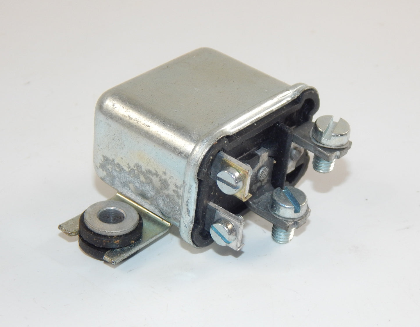 VINTAGE MOTORCYLE TRACTOR FARM EQUIPMENT BOSCH CONTACT RELAY SWITCH 0332002103 - MotoRaider