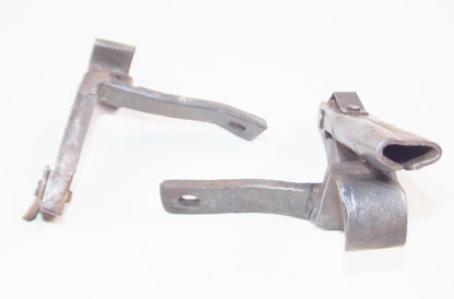 1953-56 MV AGUSTA PULMAN 125cc FRAME CHASSIS FOOT PEGS SUPPORT STAND STAY ITALY - MotoRaider