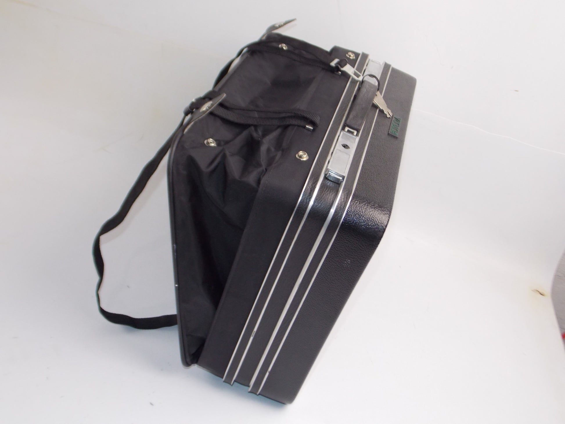 1980's FUTURA BAG 3 UNIVERSAL EXPANDABLE LUGGAGE L=18" W=14" H=5" 1/2 GUZZI - MotoRaider