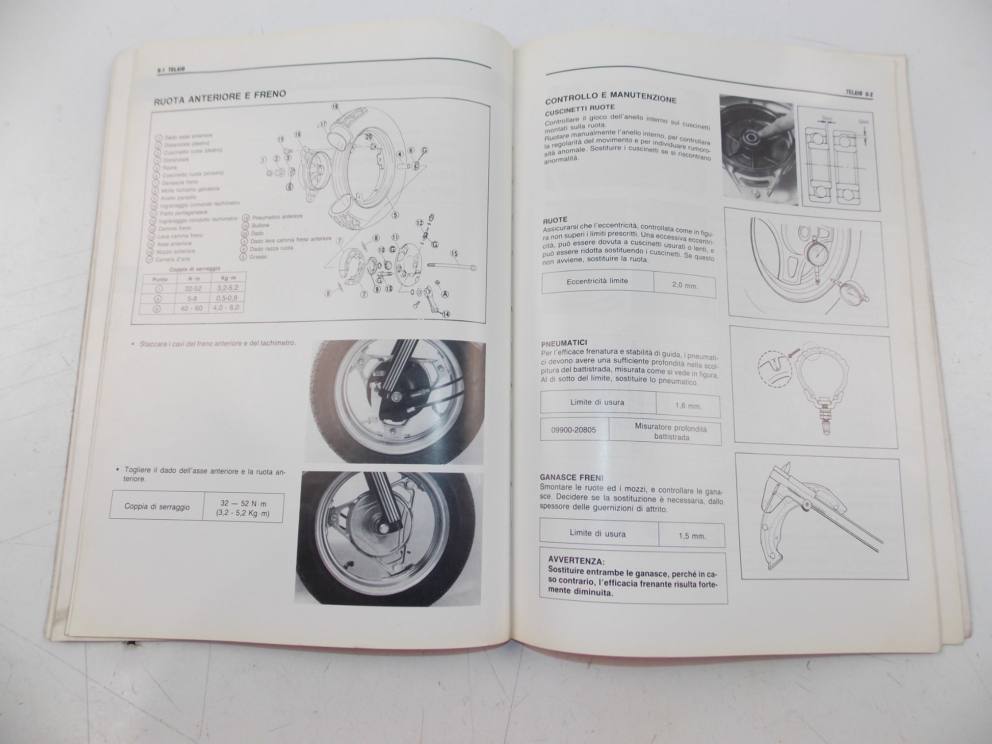 11/1990 SERVICE MANUAL CATALOG BOOK SUZUKI SCOOTER CP50 ITALIAN 99500-10240-034 - MotoRaider