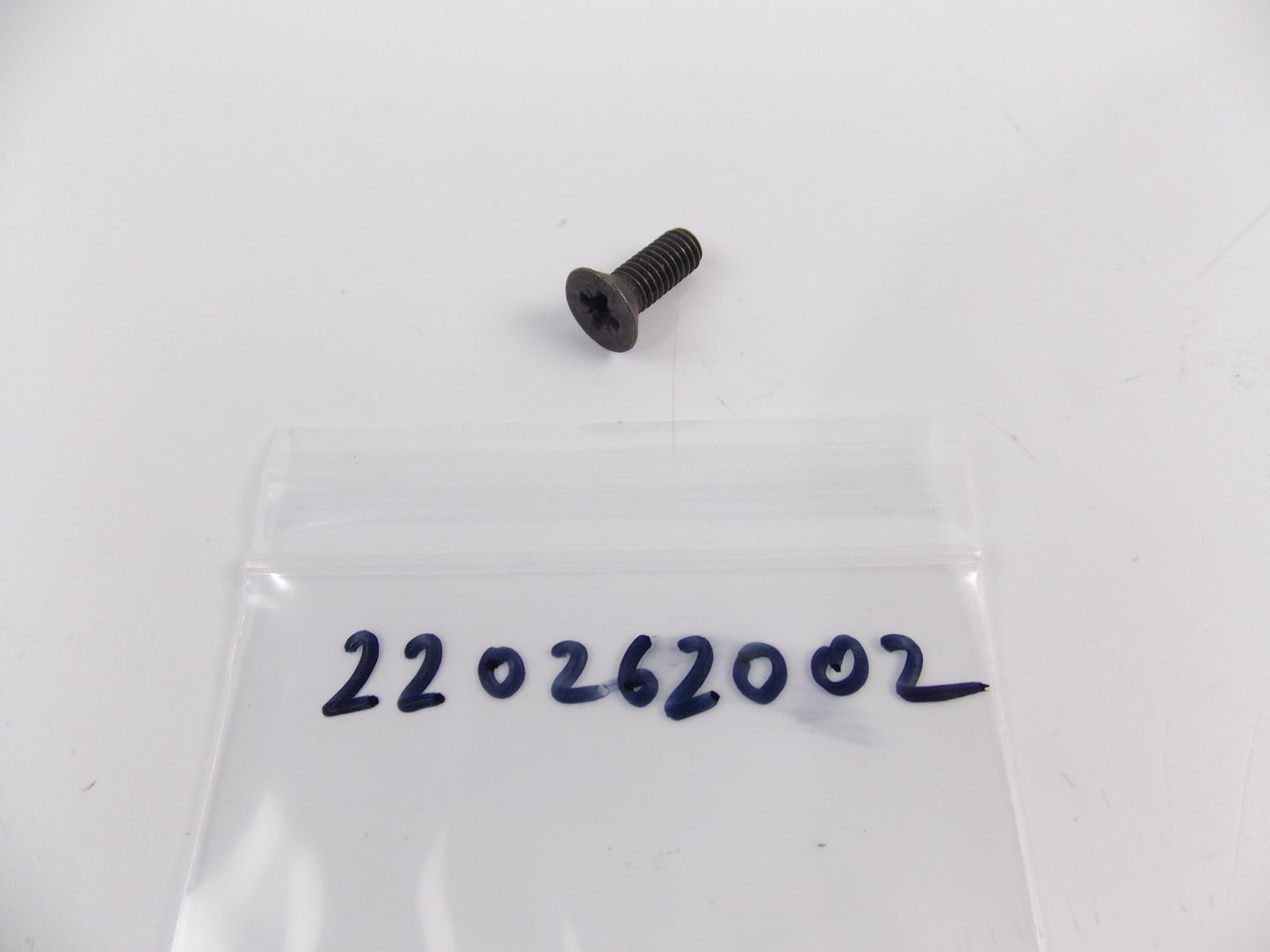 NOS OEM HUSQVARNA FLAT HEAD PHILLIPS SCREW BLACK 220262002 - MotoRaider