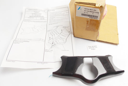 OEM HONDA 2005 CBR600 CARBON FIBER  TOP BRIDGE COVER 08P54-MEE-800 | 08P54MEE800 - MotoRaider