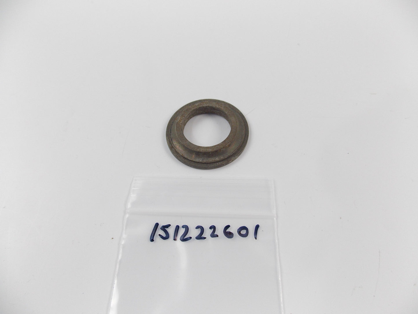 NOS OEM HUSQVARNA 1976-77 GP175/125 MOTOCROSS LOWER BEARING RACER CONE 151222601 - MotoRaider