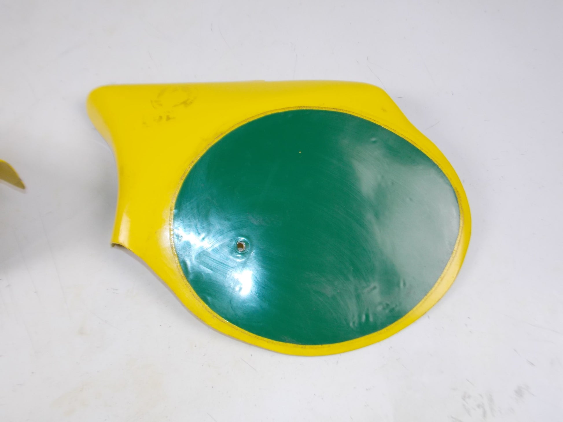 BETA 1978 CR 250 FRAME FIBERGLASS RH LH SIDE COVER PANEL NUMBER PLATE YELLOW - MotoRaider