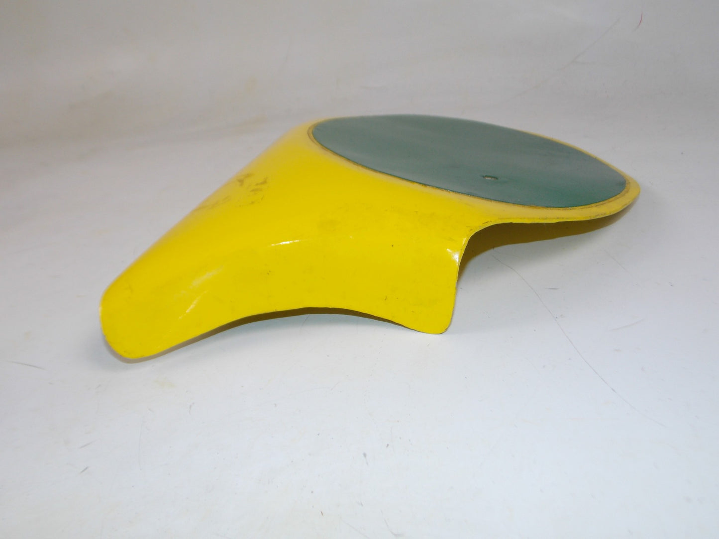 BETA 1978 CR 250 FRAME FIBERGLASS RH LH SIDE COVER PANEL NUMBER PLATE YELLOW - MotoRaider