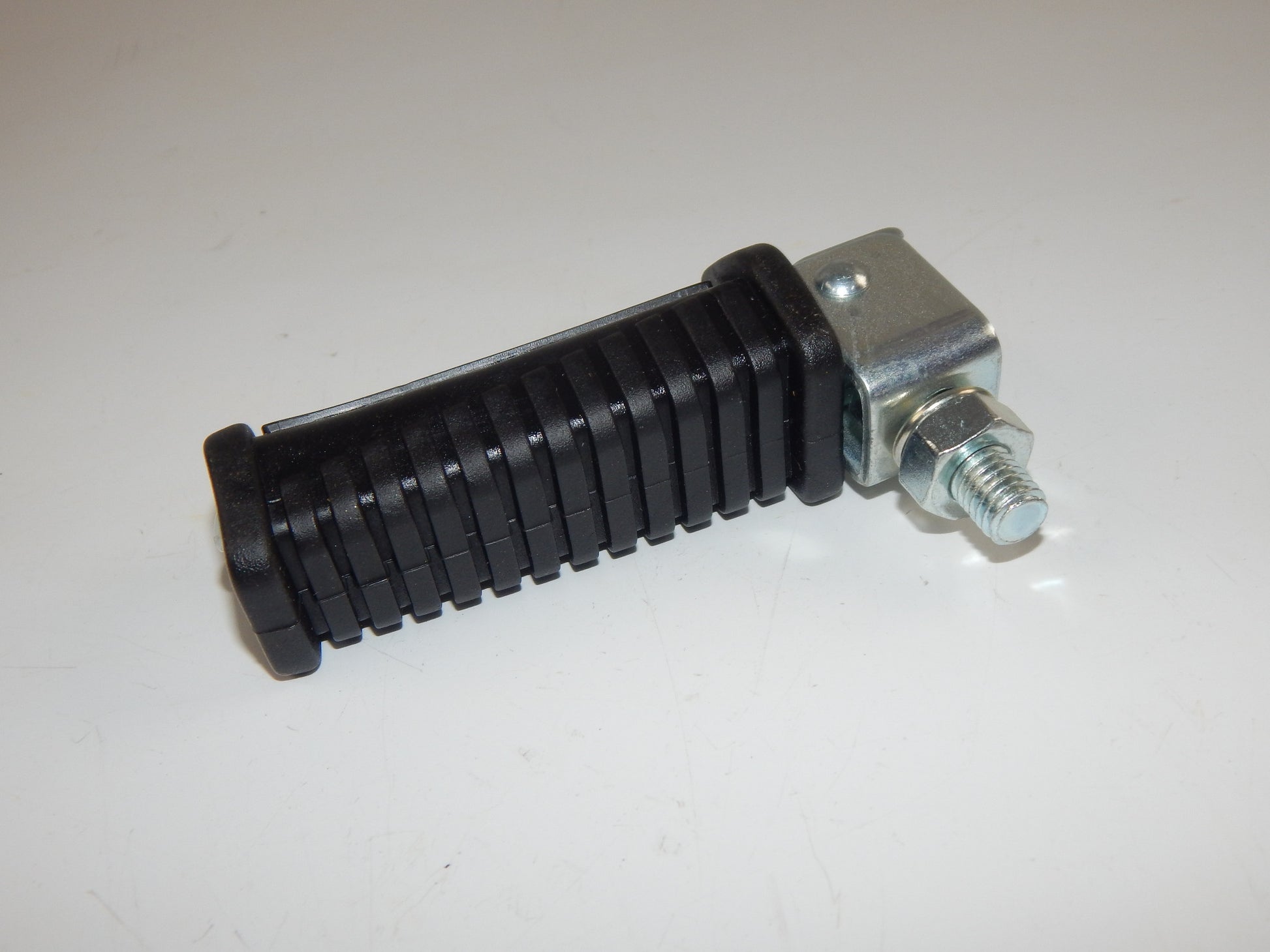 1pr PASSENGER FOOT PEG REST STAY BOLT=10mm GILERA CAGIVA GUZZI BENELLI MV ITALY - MotoRaider