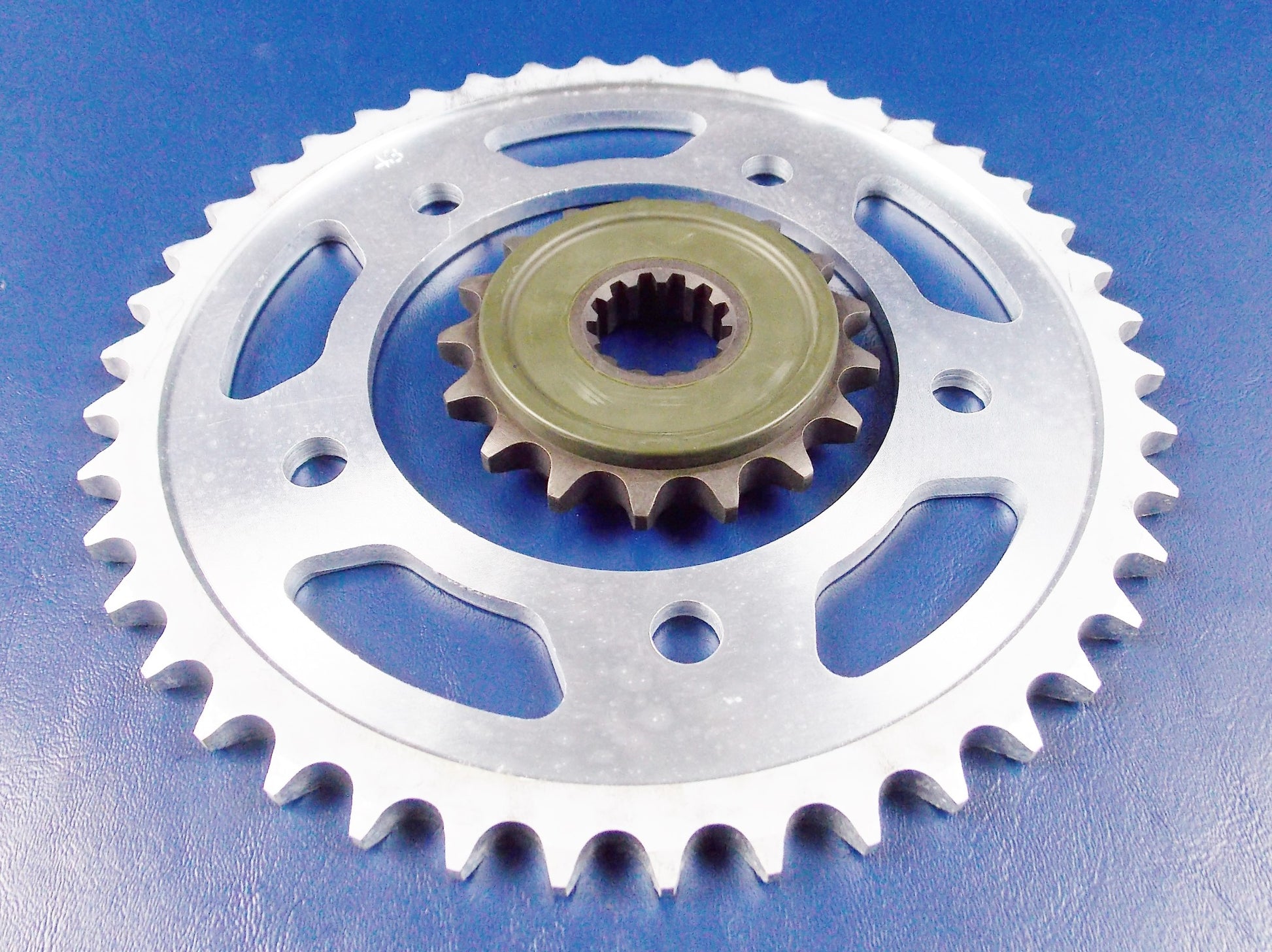 OEM HONDA 2000-2001 CB1100 DRIVE CHAIN KIT SPROCKET 06406-MCC-600 | 06406MCC600 - MotoRaider