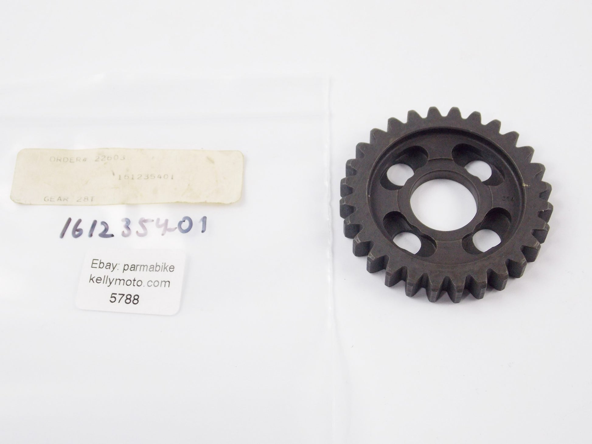 NOS 1986 HUSQVARNA CR240 1983-84 CR250 TRANSMISSION 2nd GEAR WHEEL 28T 161235401 - MotoRaider