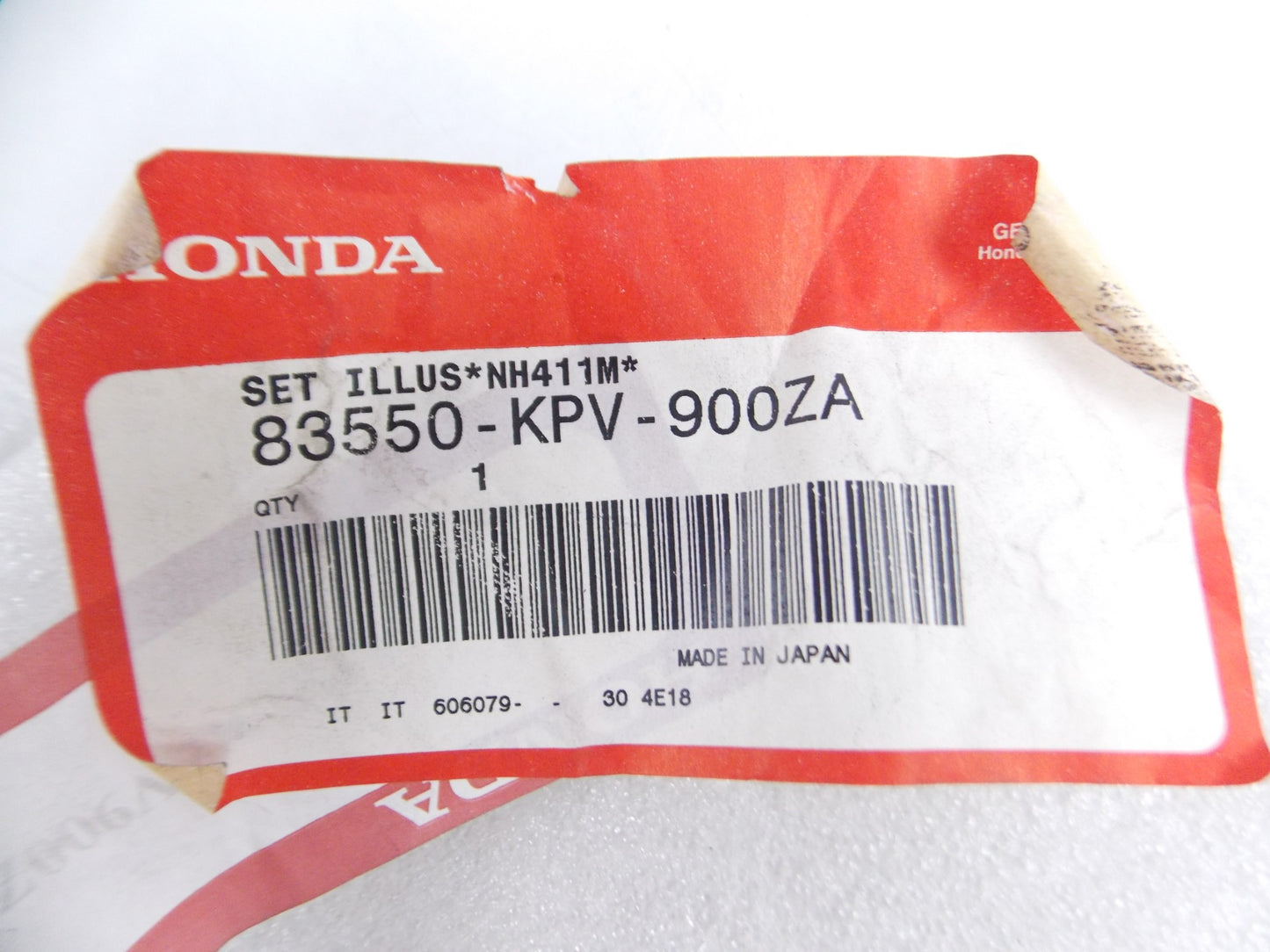 OEM HONDA 2001-2004 SH125 SH150 SCOOTER COVER LEFT BODY SILVER 83550-KPV-900ZA - MotoRaider