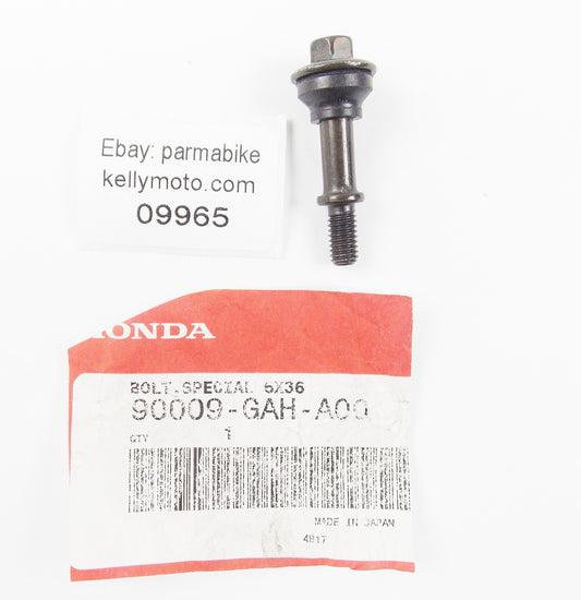 NOS OEM HONDA 1997-2001 BOLT ASSY SPECIAL (6X36) 90009-GAH-A00 - MotoRaider