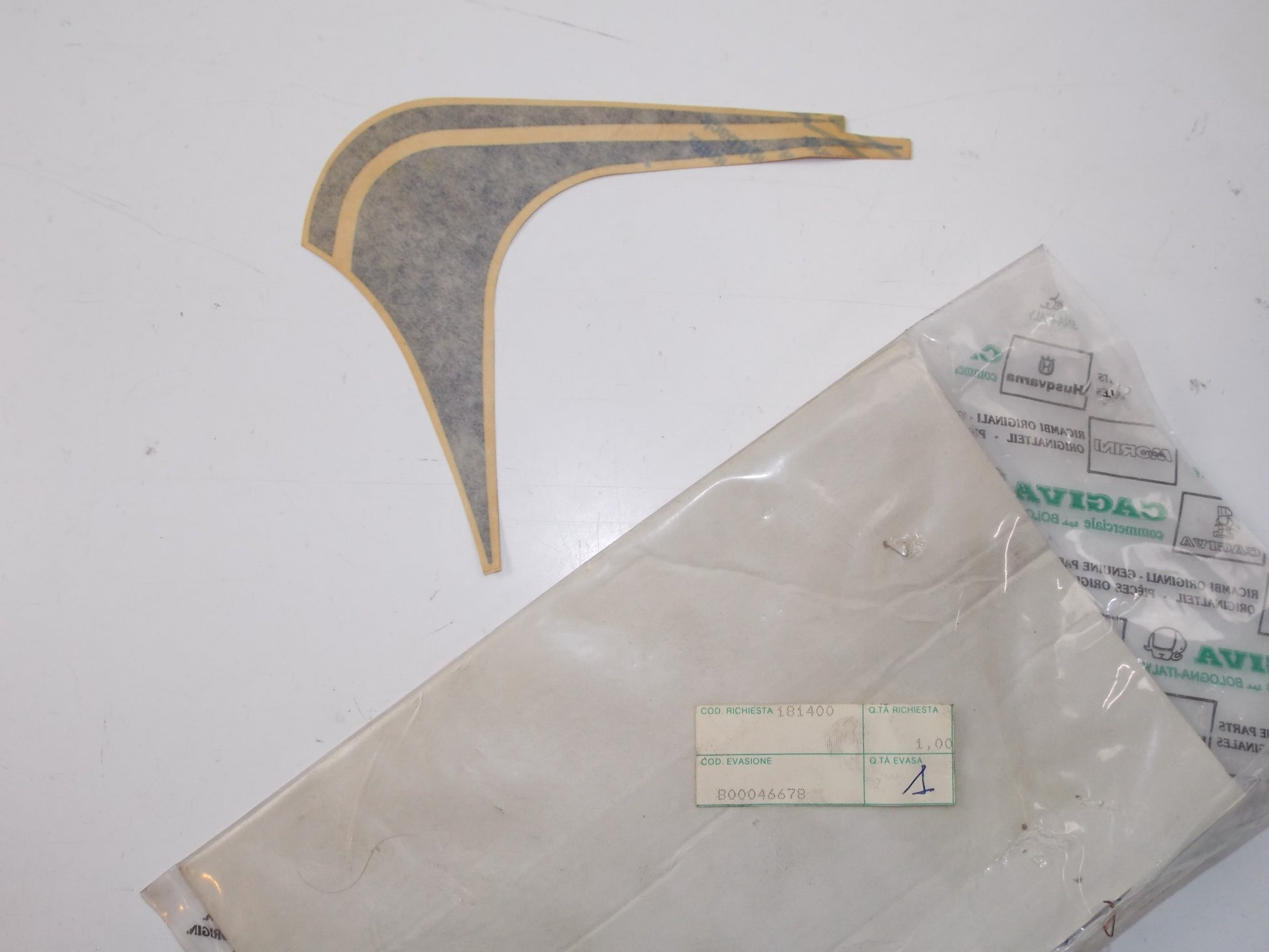 NOS OEM CAGIVA 80's ELEFANT 125 RH PANEL TRIM STICKER 800046678 - MotoRaider