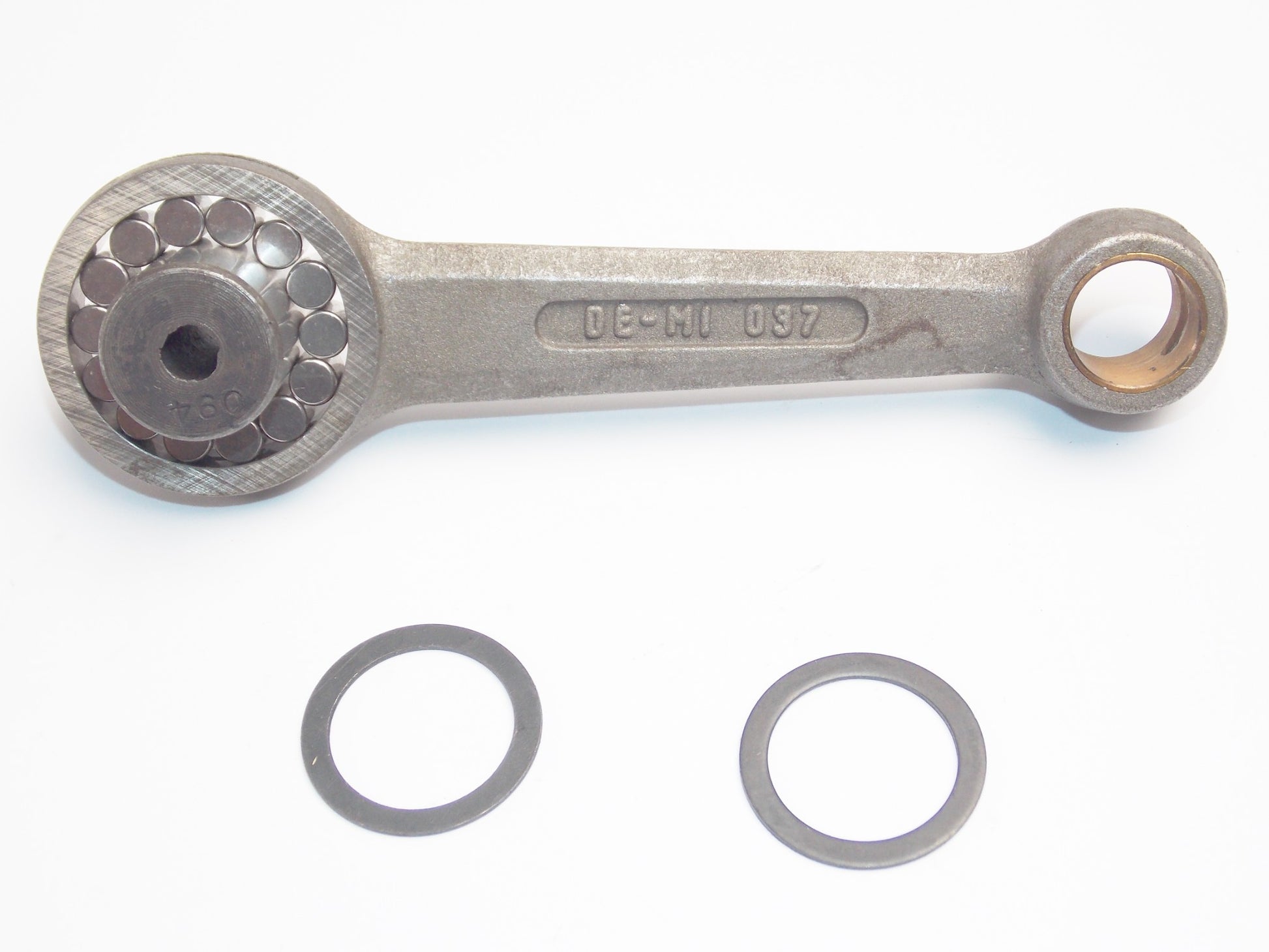 NOS DE-MI 037 ENGINE CRANK CONNECTING ROD+BEARINGS+PIN VESPA 1953 125 2-STROKE - MotoRaider