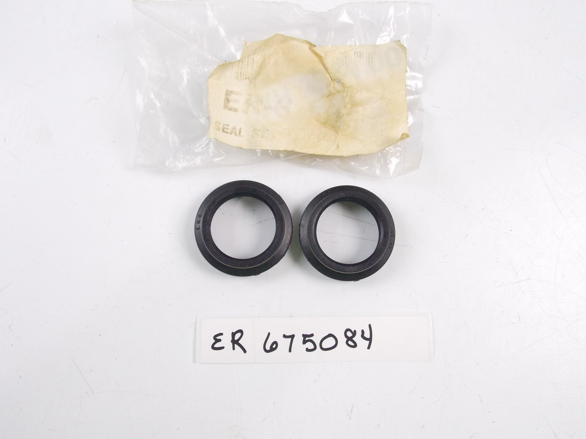 NOS OEM CAGIVA HUSQVARNA KTM CR 50 BOY FORK OIL SEALS SET ER-675084 - MotoRaider