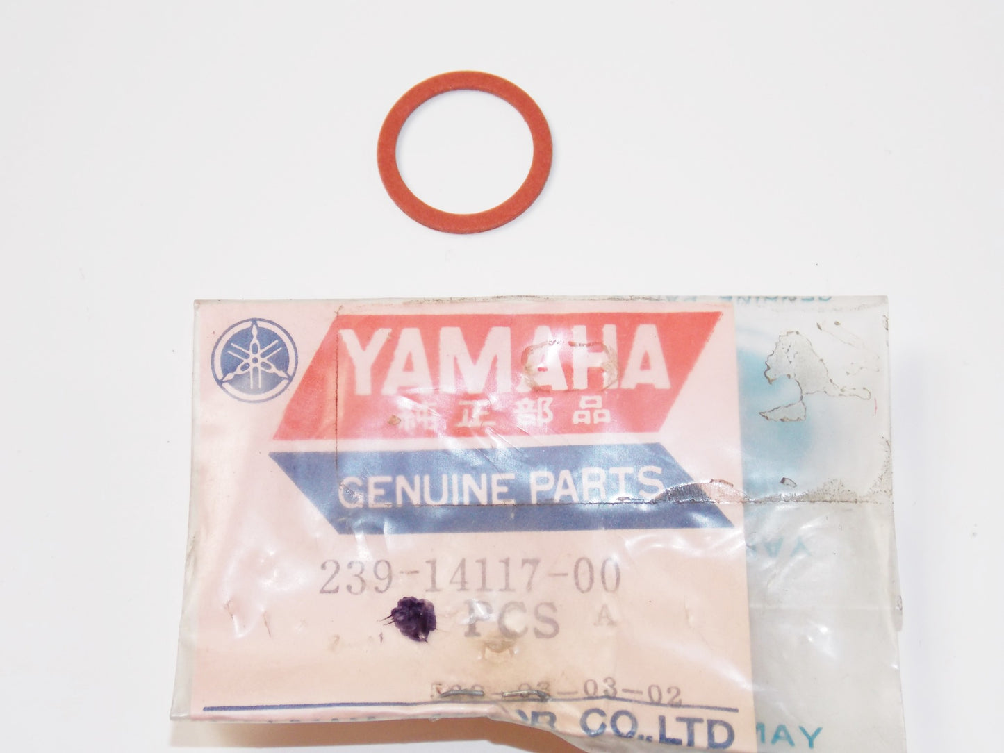 NOS OEM YAMAHA 70-90 TD2 TZ250D EXCITER CARBURETOR WASHR PLUG SCREW 239-14117-00 - MotoRaider