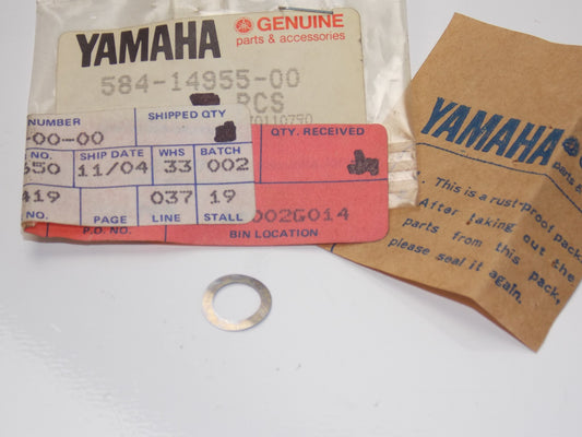 NOS OEM YAMAHA 76-80 XS360C/D/500C/650D/E/750/D CARBURETOR WASHER 584-14955-00 - MotoRaider