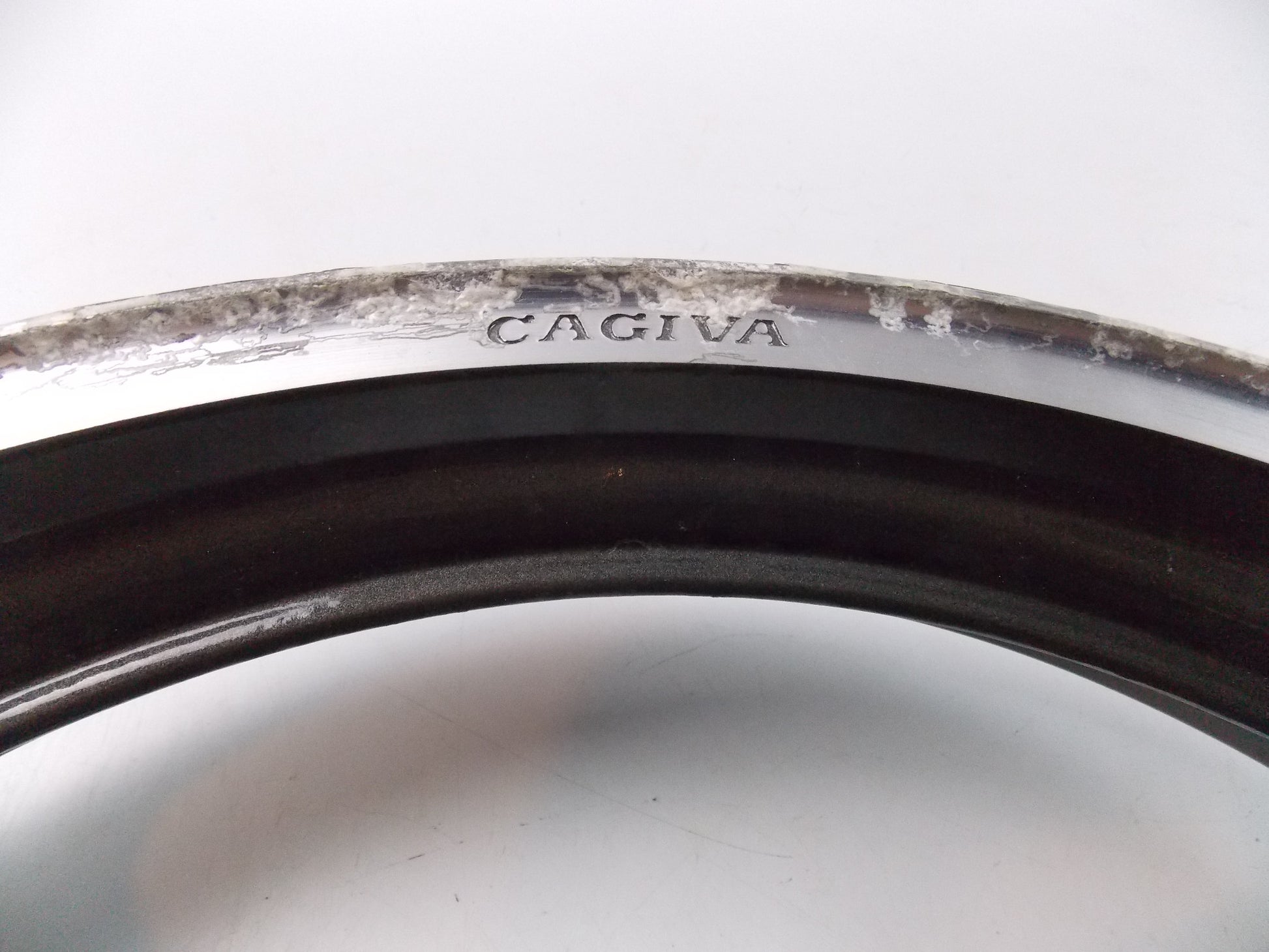 NOS 1990's OSCAM REAR WHEEL 2.50x18 ALLOY ALUMINUM WHEEL CAGIVA 800053143 - MotoRaider