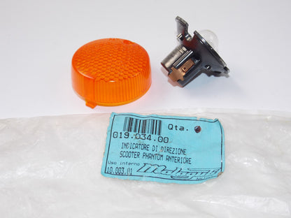 NOS OEM MALAGUTI SCOOTER PHANTOM F12-100 FRONT TURN SIGNAL INDICATOR 019.034.00 - MotoRaider