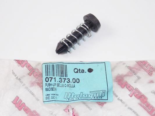 OEM MALAGUTI F12 100/ARIA MADISON R125/S200 PASSWORD250 SEAT PUSH UP 071.373.00 - MotoRaider